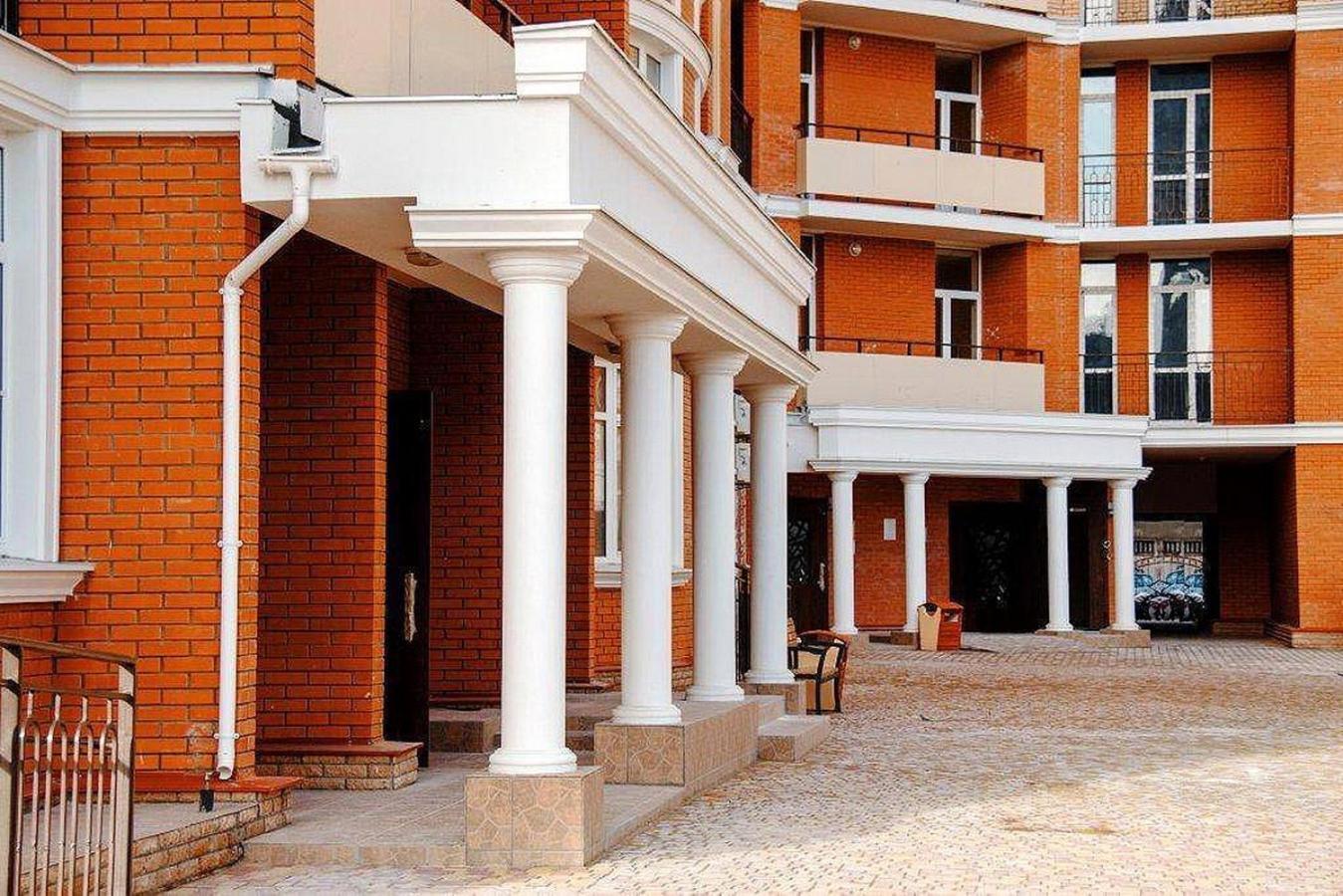 Arcadia Spacious Apartments Odesa Exterior photo